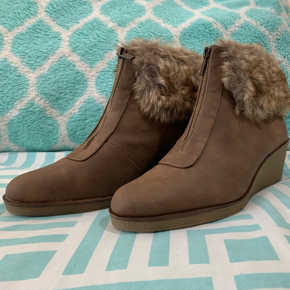 Aerosoles A2 Bintegrity Brown Ankle Boot - Picture 8 of 10
